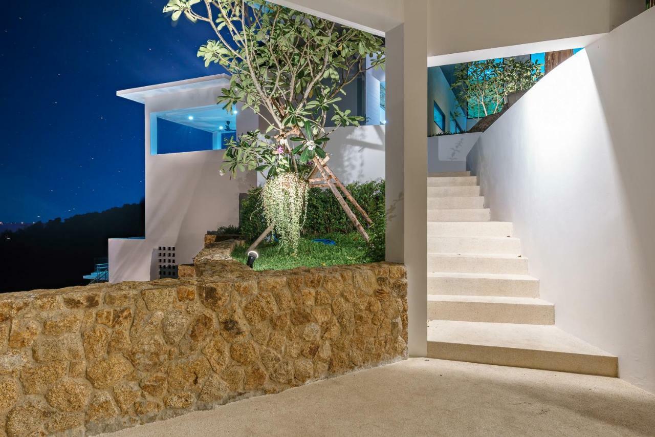 Pool I Sea Views - Pool - Privacy & Service Villa